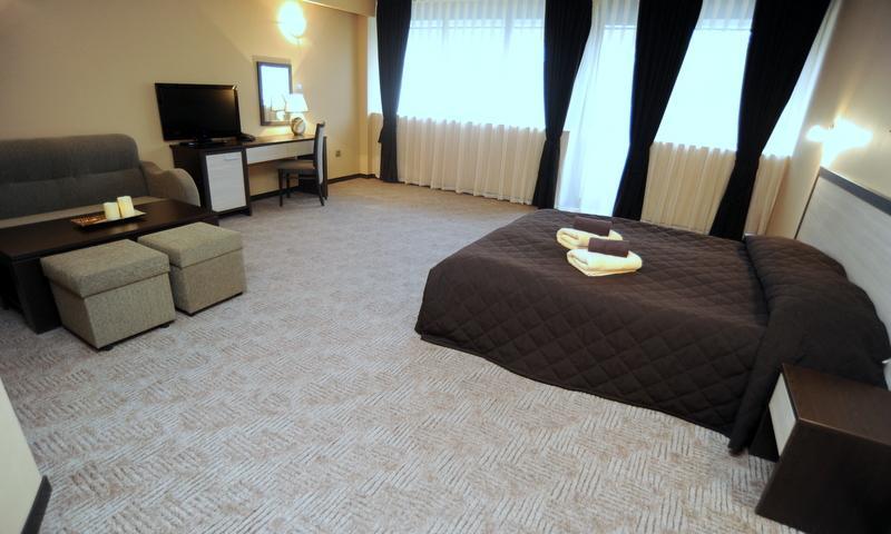 Hotel ロヴェチ エクステリア 写真